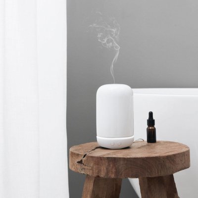 Meraki Elektrický aroma difuzér Vitalba Ceramic White