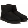 UGG Classic Mini II Black dámske topánky z jahňacej kože