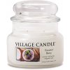 VILLAGE CANDLE Vonná sviečka - Kokos & Lesné plody Doba horenia: 55 hodín
