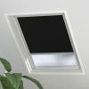 Zatemňovacia roleta na strešné okno Sky 2.0 pro Velux veľkosť FK04 čierna 49,3x79,5 cm