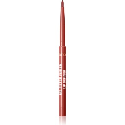 Makeup Revolution IRL Filter krémová ceruzka na pery s matným efektom Burnt Cinnamon 0,18 g