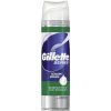 Gillette Series Revitalizing Sensitive gél na holenie so zeleným čajom 200 ml