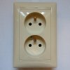 Legrand Valena Dvojzásuvka béžová