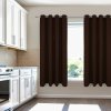 Krátky jednofarebný záves - Tmavo hnedý Uchytenie závesu: Dekoračné krúžky