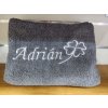 Osuška s menom Adrián