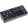MOOG DFAM Analogový syntezátor semi-modulární bicí automat Černá