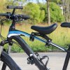 Detská sedačka na horský bicykel s riadidlami a pedálovým príslušenstvom
