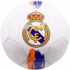 Real Madrid futbalová lopta biela