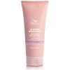 Wella Professionals Invigo Blonde Recharge Color Refreshing Conditioner s farebnými pigmentmi pre teplé blond vlasy 200 ml