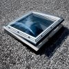 Elektricky ovládané strešné okno Velux CVP 0673QV 90x60 cm