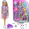 Barbie s modrým hrebeňom