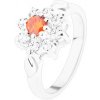 Šperky eshop - Jagavý prsteň s kvietkom a lístočkami, zirkóny v oranžovej a čírej farbe V04.28 - Veľkosť: 49 mm