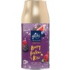 Glade Automatic Spray Berry Festive Kiss náplň 269 ml