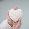 Svetluša Sójová sviečka Srdce kvetinové Srdce kvetinové - M 12 cm x 5 cm