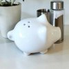 Porcelánová korenička prasiatko Reutter Porzellan (Porcelánová korenička v tvare prasiatka ako praktický a dekoratívny doplnok do kuchyne)