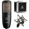 AKG P 220