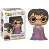 Funko POP Movies: Harry Potter S10 - Harry w/Invisibility Cloak