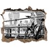 Fototapeta díra na zeď 3D Bicyklov v londýne 95x64 cm