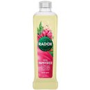 Radox Feel Pampered pěna do koupele 500 ml