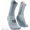 COMPRESSPORT Pro Racing V4.0 Ultralight Run High ponožky, white/alloy EU (42-44)