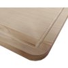 Precízne vyrobená buková kuchynská doska s vyfrézovanou drážkou po celom obvode Masívna rúčka tvorí s doskou jeden celok 34,5x22x1,5 cm