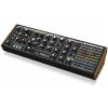 Behringer Model 15