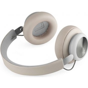 Bang & Olufsen BeoPlay H4