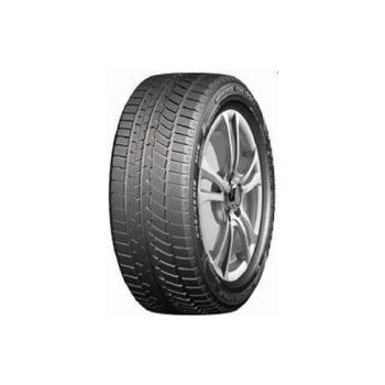 CST CSC901 225/40 R18 92V