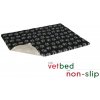 Vetbed® protišmykový čierny so šedými packami 100 x 150 cm