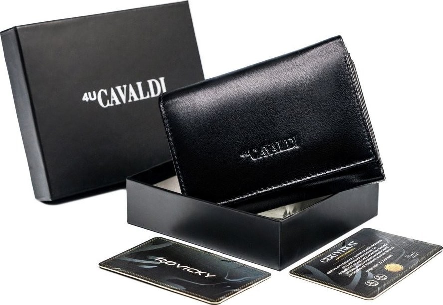 Cavaldi lesklá menšia peňaženka z kože M139 RD 17 GCL 6283 BLACK