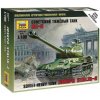 Zvezda Model Kit tank 3524 Josef Stalin 2 Soviet Heavy Tank 1:35