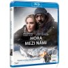 Hora medzi nami