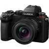 Panasonic DC-S5DNE-K Bezzrkadlový fotoaparát Lumix + Objektív S-R1840