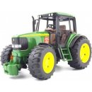 Bruder 2050 Traktor JOHN DEERE 6920