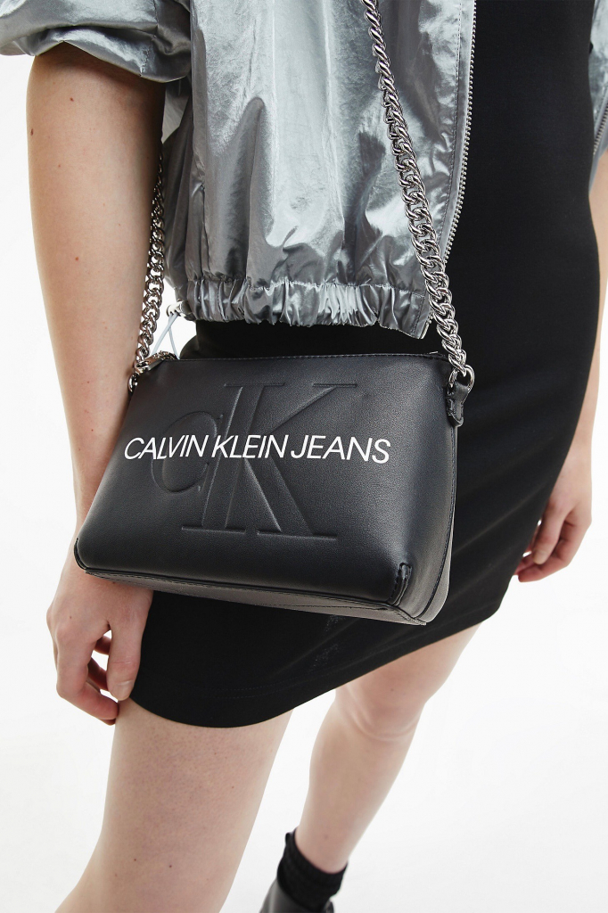 Calvin Klein Jeans crossbody kabelka čierna od 67,95 € - Heureka.sk