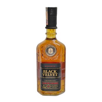 Black Velvet 8y 40% 1 l (čistá fľaša)