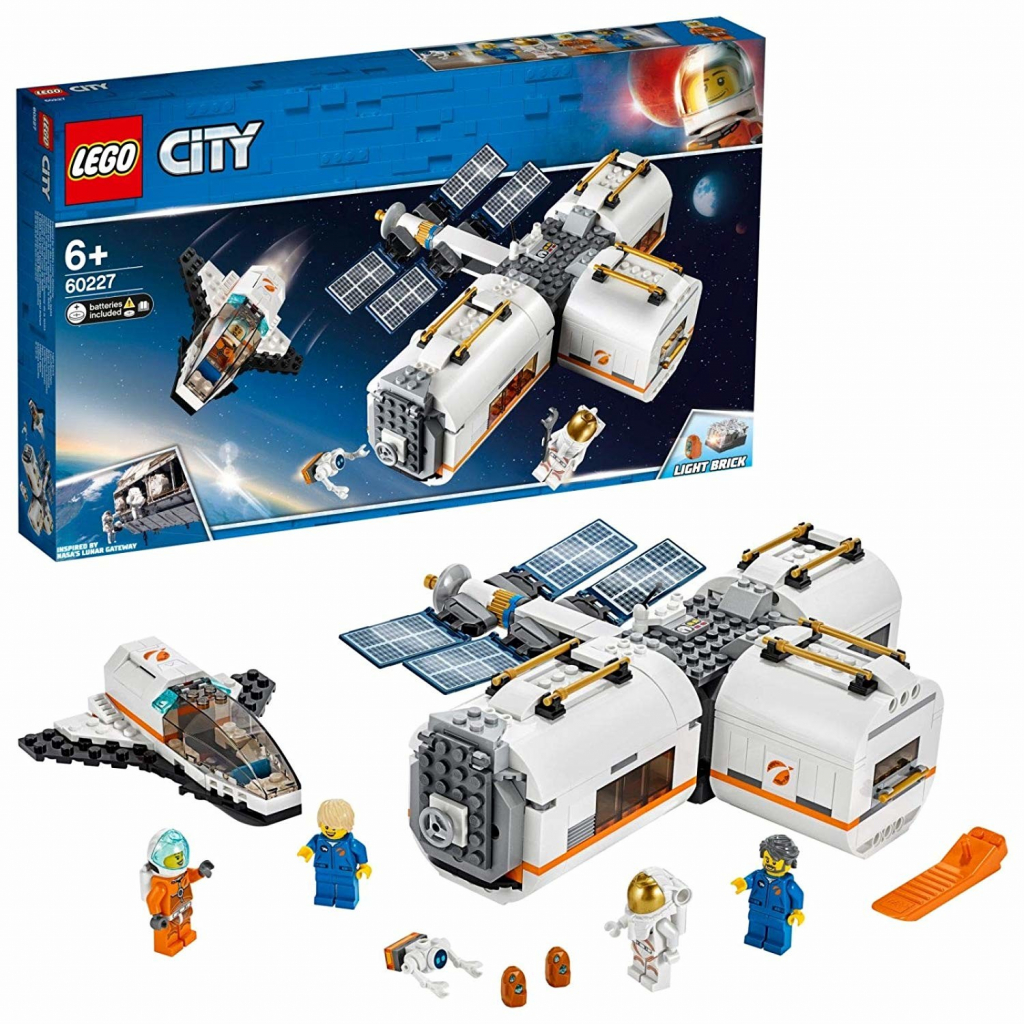 LEGO® City 60227 Lunar Space Station od 92 € - Heureka.sk