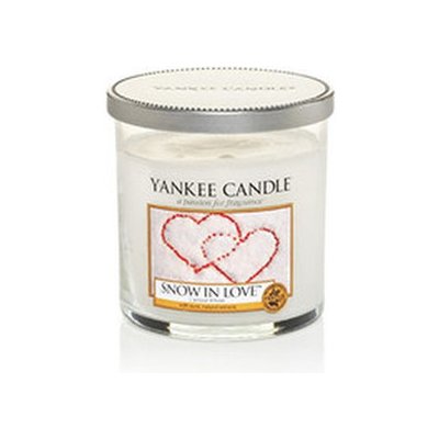 Yankee Candle Aromatická sviečka v sklenenom valci Snow In Love 538 g unisex