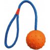 Trixie Vrhací míč hrbolatý 7/30 cm na šňůře