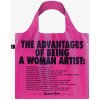 Skladacia nákupná taška LOQI GUERRILLA GIRLS The Advantages Of Being A Woman Artist