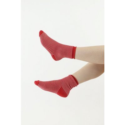 Thermo ponožky 83 s bielymi pruhmi červené