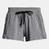 Dámske pyžamové šortky Under Armour Recover Sleep Short - Dámske pyžamové šortky Recover Sleep Short so sťahovacou šnúrkou v páse a bočnými vreckami od značky Under Armour, šedé vyhotovenie.