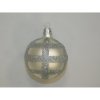 ONREX Vianočná ozdoba sklenená guľa biela/strieborná prúžky pr. 7 cm