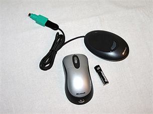 Microsoft Wireless Optical Mouse 1.0A X08-7821