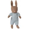 Maileg Textilná zajačik Micro Brown / Blue knitted suit