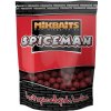 Mikbaits boilies Spiceman Pikantná slivka-2,5 kg 24 mm