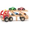 Woody Traktor s pretekárskymi autami