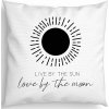 DEKORAČNÝ VANKÚŠ S VZOROM 40x40 cm BIELY VANKÚŠIK LIVE BY THE SUN