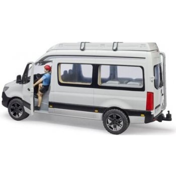 Bruder 2672 Mercedes-Benz Sprinter Camper s figurkou