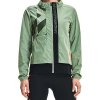 Dámska bunda Under Armour Run Anywhere Laser - Dámska športová vetrovka Run Anywhere Laser s bočnými vreckami od značky Under Armour, zelená farba. - 3429519